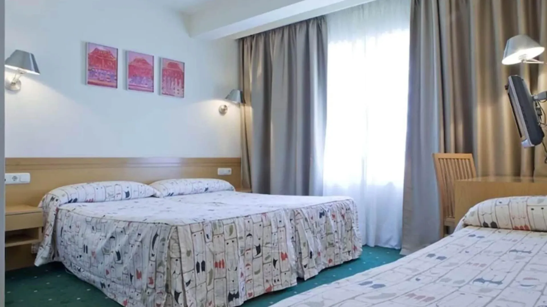 Hotel Zaragoza Plaza San Sebastian Spanje