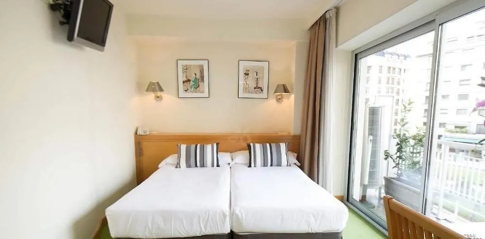 Hotel Zaragoza Plaza San Sebastian Spanje